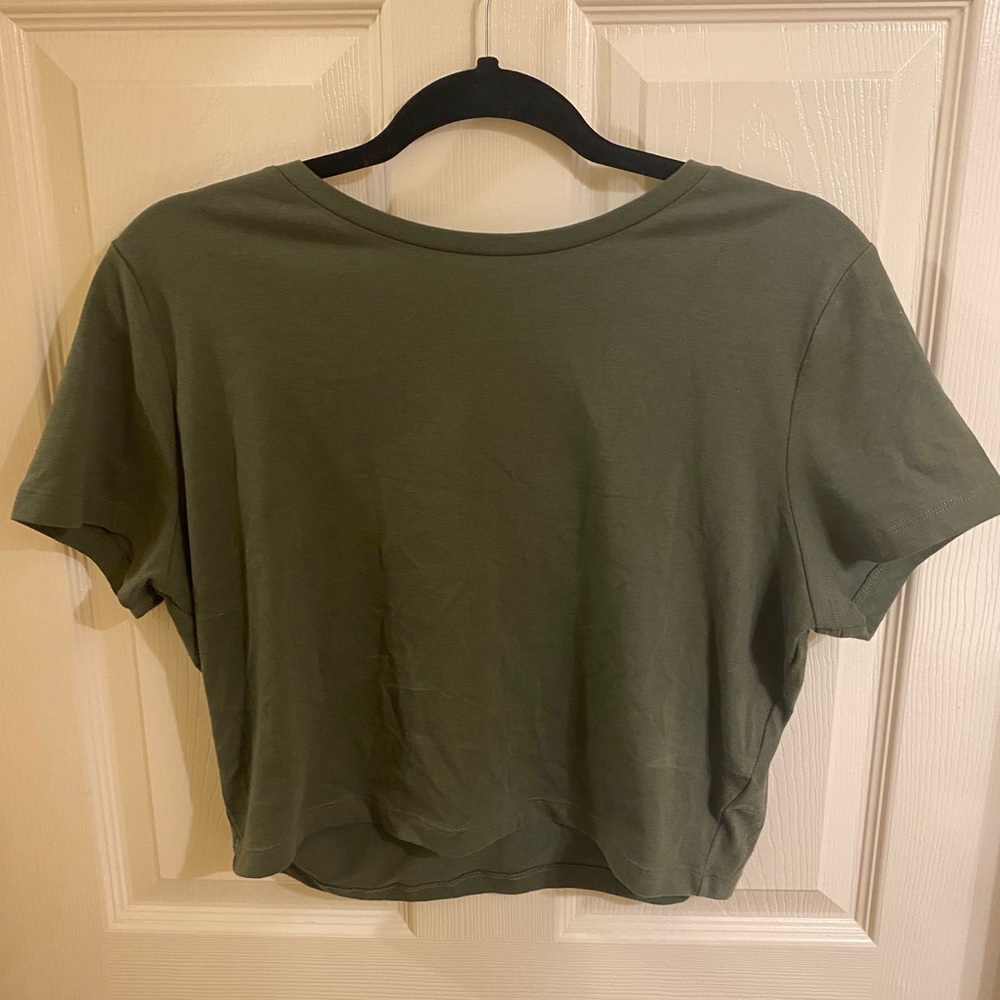 NWT Crop Top